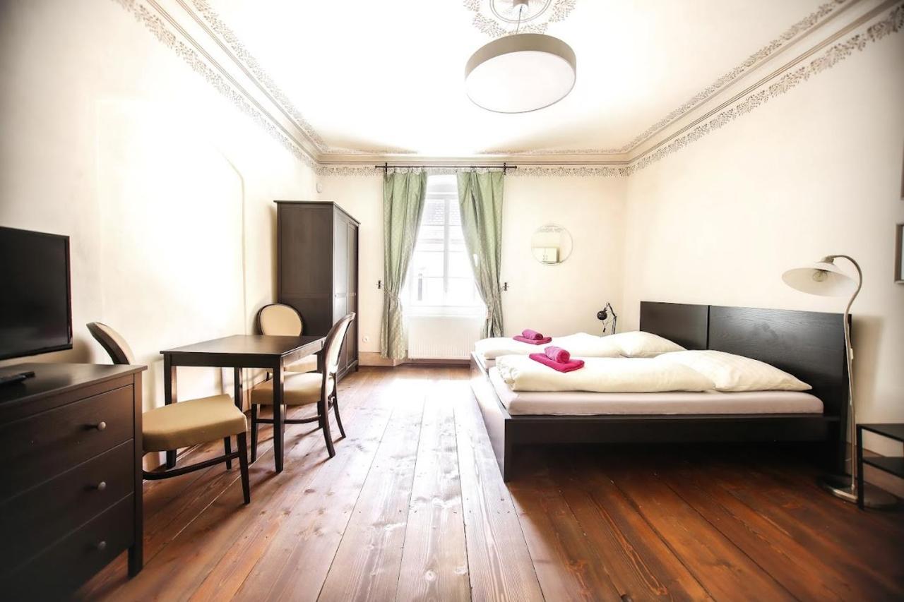 Klasterni Apartmany Cesky Krumlov Exterior photo